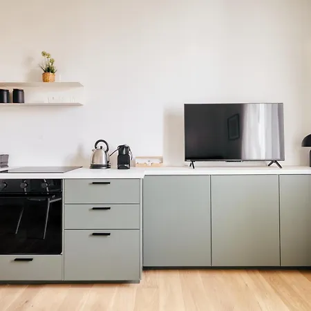 Just Urban - Modern And Strategic 1-br Flat C - Station ميلان