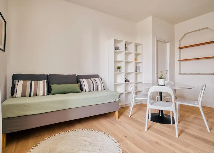 Appartamento Modern And Strategic 1-br Flat C - Station Milano